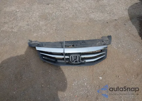 2011 Honda Accord 2.4 Ex-L from USA, damaged, VIN 1HGCP2F87BA148677